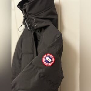 Canada Goose
Lorette Parka